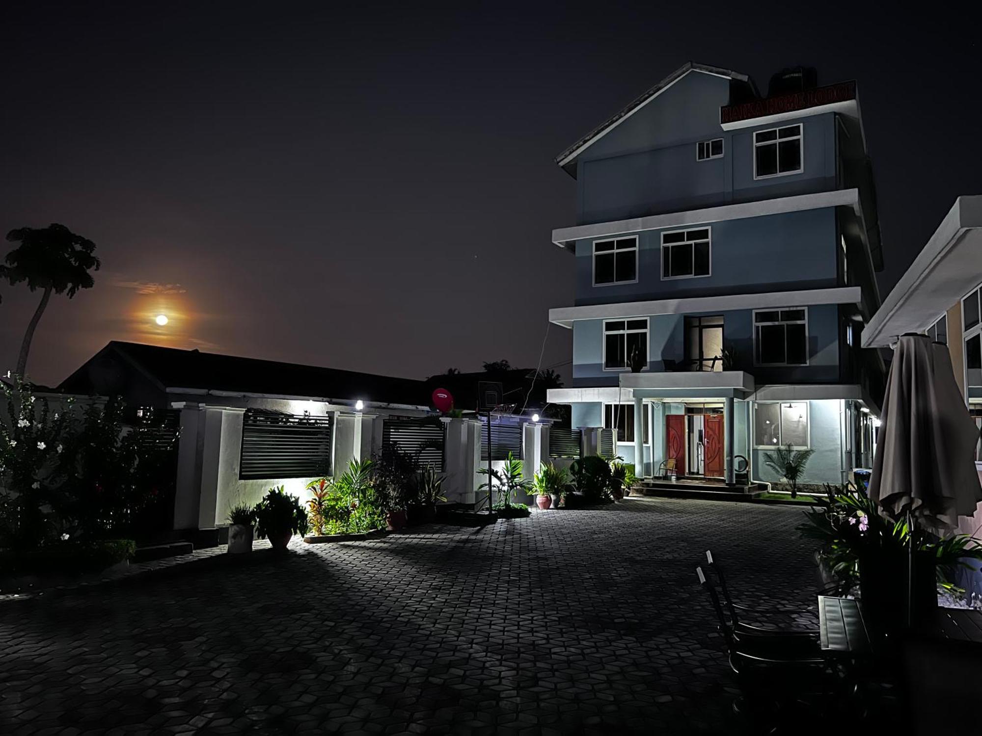 Haika Home Lodge Dar es Salaam Zewnętrze zdjęcie